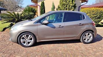 Peugeot 208 Allure 1.6 VTi
