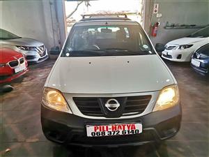 2017 NISSAN NP200 1.6 CANOPY MANUAL