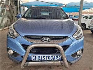 2014 modal Hyundai ix35 GLS hatchback manual Transmission petrol 2.0 engine Capacity mileage 