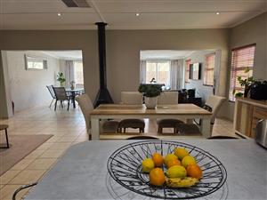Townhouse For Sale in Carters Glen