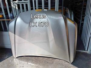 Lexus LX570 Bonnet. 