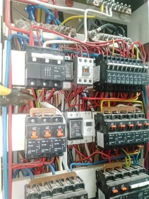 Qualified electrician