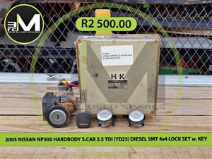 2005 NISSAN NP300 HARDBODY S.CAB 2.5 TDi (YD25) DIESEL 5MT 4x4 LOCK SET w. KEY
