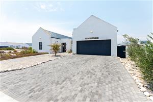 Luxury Modern Coastal Home in Atlantic Sands North