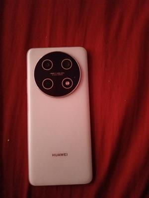 hauwei nova i 13