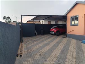 2 Bedroom house in Jhb Riverlea