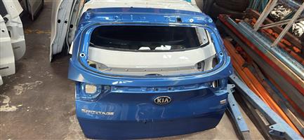 2022 kia sportage tailgate bootlid