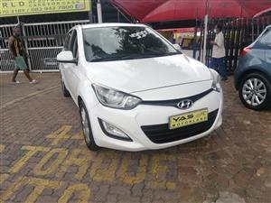 HYUNDAI I20  2014 MODEL 6 SPEED MANUAL POWER STEERING BLUETOOTH PHONE CONNECTION