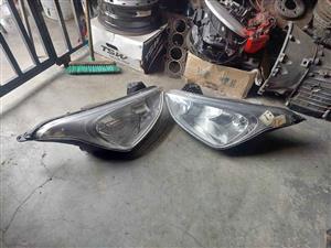 2016 Hyundai i10 Grand Headlight