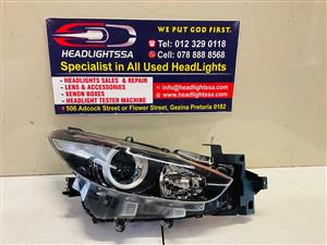 Mazda 3 right side headlight (2016)