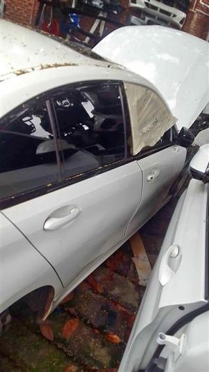 BMW G20 doors