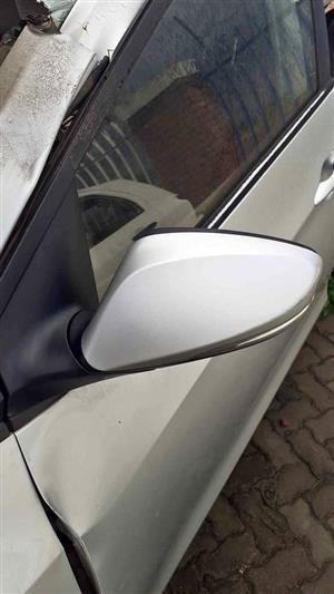 Hyundai i30 2012 left door mirror for sale