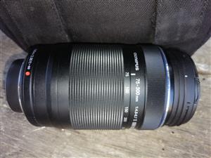 Olympus 75-300mm 1:4,8-67 lens