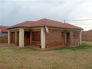 House For Sale in MIDDELBURG EXT 18
