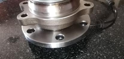 Nissan Navara wheel bearing