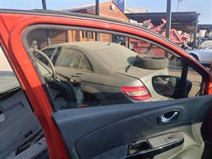 2015 Renault Captur Door Glass for Sale