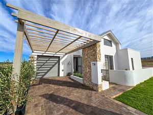 House For Sale in Still Bay West