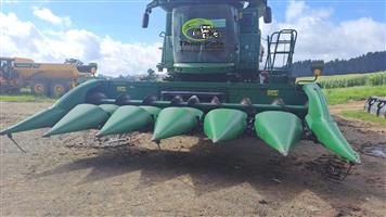 2014 John Deere 606 C