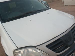 Nissan np200 