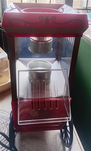 Popcorn machine