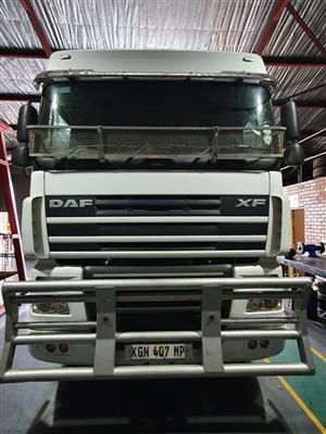 DAF XF 105 /460 truck in an excellent condition for sale at a give away amount 