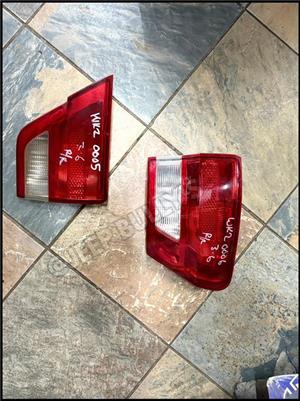 3.6 Jeep Grand Cherokee Wk2 Inner And Outer Tail Lights Available
