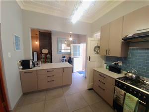 Luxurious Family Home with Breathtaking Views & Privacy!