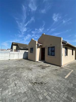 House Rental Monthly in Highbury Park