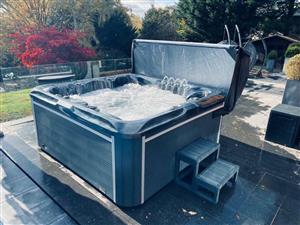 Balboa System “THE 7000” Person Hot Tub Spa Jacuzzi