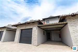 MODERN DUPLEX TO RENT – SECUNDA