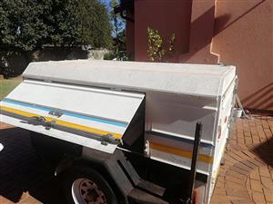 Traveling Trailers/Venter