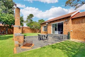 Townhouse For Sale in Radiokop