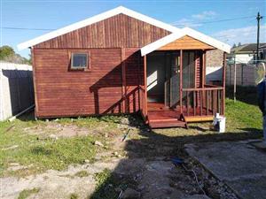 AD log house for sale