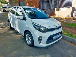 2020 Kia Picanto 1.2 manual transmission with Service Book and spare keys