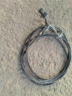 1999 Mitsubishi colt petrol cable n pull handle for sale