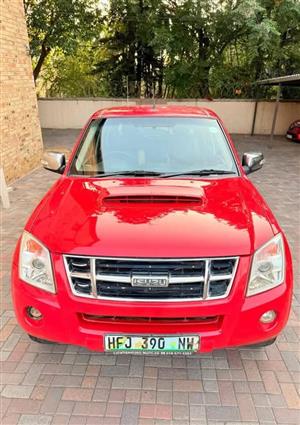 2010 Isuzu KB 300 2010 