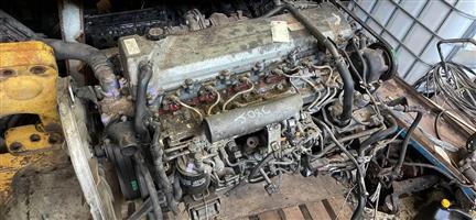 Jo8E Hino Engine complete