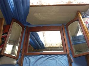 Mirror for dressing table