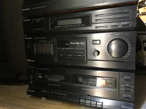 a Panasonic mini hi fi  with no speakers and remote + twin tape deck