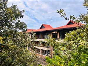 Modern Elegance | Spacious Apartment in Zimbali Suites