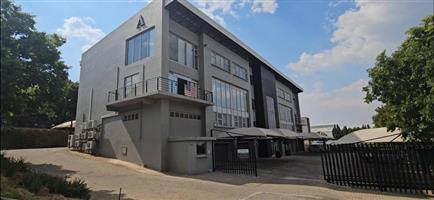 244sqm Office space to lease in Kyalami Midran