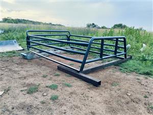 Cattle rail for Toyota GD6 