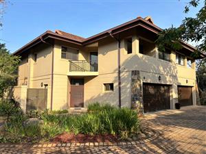 4-Bedroom Townhouse with Pool & Golf Course Views – Zimbali Estate
