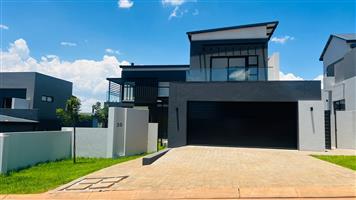 House For Sale in Fountainbrook Estate