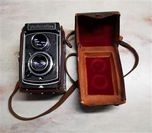 Vintage Yashicaflex TLR Medium Format Film Camera + Leather Case