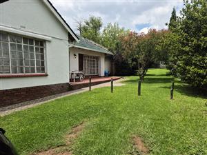 Upmarket Cottage available in EDENVALE 