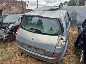 2005 RENAULT SCENIC FOR SALE AS IS