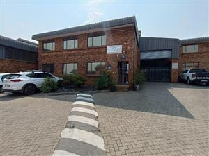Fantastic Warehouse of 434 m² to let in Half House Midrand, close to Boulders Shopping Centre and Gallagher Convention centre