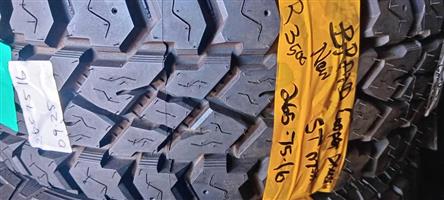 1x Cooper Discoverer STT Maxx...16..