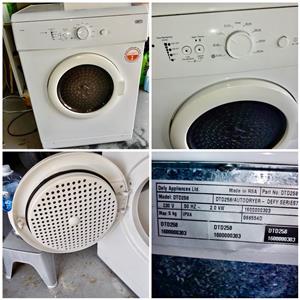 Defy 5kg vented tumble dryer